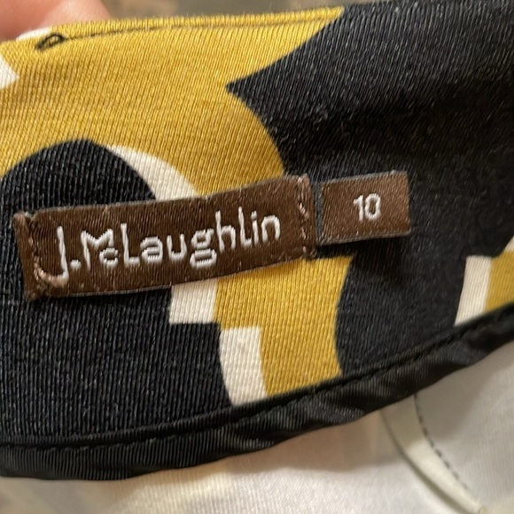 J McLaughlin gold and black printed skirt - Picture 4 of 5